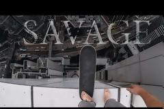 Το βίντεο που κόβει την ανάσα – Ο τυπάς έπαιξε με τη ζωή του έτσι απλά!