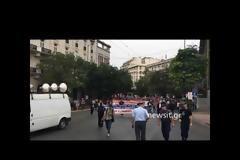 Σε εξέλιξη η πορεία της ΑΔΕΔΥ στο κέντρο της Αθήνας