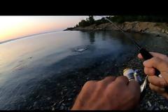 Νέο βίντεο - Κυνηγωντας τα κοκκαλια στα τελευταια ψαρεματα