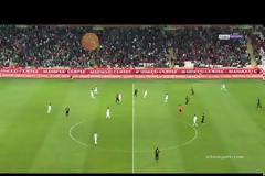 Απίστευτη αποβολή τερματοφύλακα στα 13 μετά τη σέντρα