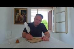 ΕΠ.ΟΠ Λοχίας Ηλίας Παπάς: ''Ο ποιητής που ψάχνει φως''