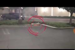 ΔΕΙΤΕ ΠΩΣ ΕΒΑΛΑΝ ΦΩΤΙΑ ΣΤΗΝ ΚΑΛΙΦΟΡΝΙΑ(Βίντεο)