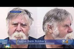 Έκλεψε τράπεζα και μοίρασε τα χρήματα φωνάζοντας «Καλά Χριστούγεννα»