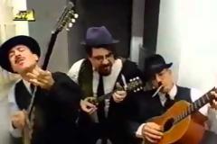 Ο Γιάννης Σερβετάς θυμήθηκε τα κάλαντα των ΑΜΑΝ και έγινε viral