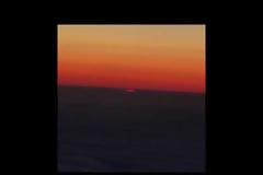 Παράξενο φωτεινό αντικείμενο στον ουρανό του Καζακστάν - Βίντεο