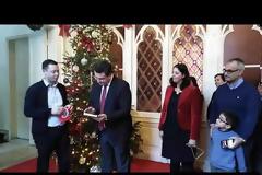 Απόστολος Τζιτζικώστας: Ζήτησε συγγνώμη μετά από τον σάλο για σεξιστικό σχόλιό (video του