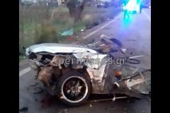 Τραγικό τροχαίο στη Λιβαδειάς - Θηβών: Κόπηκε στη μέση το αυτοκίνητο των δυο φίλων που έχασαν τη ζωή τους