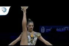 Σοκ: Η παγκόσμια πρωταθλήτρια ρυθμικής γυμναστικής έκανε απόπειρα αυτοκτονίας