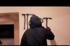 Επίθεση του Ρουβίκωνα στο σπίτι του δημοσιογράφου Άρη Πορτοσάλτε -Καρέ καρέ η επίθεση (video)