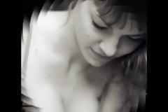 Μην κάνεις ποτέ τη μάνα σου να κλαίει