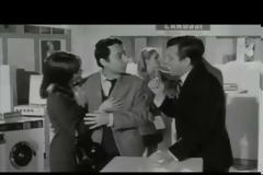 Πέθανε ο Κώστας Βουτσάς