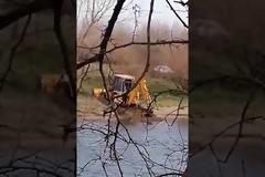 Βίντεο ντοκουμέντο: Οι Τούρκοι κάνουν «εργασίες» σε ευαίσθητα κομμάτια στον Έβρο