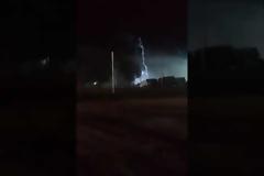 Έβρο: Σειρήνες και μολότοφ εχθές το βράδυ στα σύνορα  βίντεο