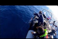 Νέο βίντεο - Τι μας κανει αυτη η θαλασσα