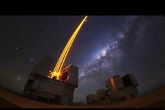 Τηλεσκόπιο του ESO επιβεβαιώνει τον Einstein, ανιχνεύοντας «χορό» άστρου γύρω από υπερμεγέθη μελανή οπή