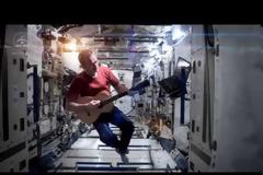 Γ. Γραμματικάκης: Από την εποποιία της ανθρωπότητας στην ήττα της