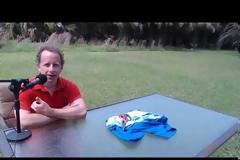 Δύο εύκολοι τρόποι για κατασκευή μάσκας στο σπίτι: Με μαντίλι και T- shirt