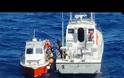 Βίντεο: Καρέ - καρέ η διάσωση ναυαγών από ιστιοπλοϊκό ανοιχτά της Καρύστου