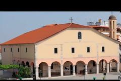 Όρθρος και Αρχιερατική Θεία Λειτουργία στον Ι. Ν. Κοιμήσεως της Θεοτόκου (Μητρόπολη) Γιαννιτσών