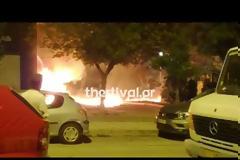 Θεσσαλονίκη: Έβαλαν φωτιά σε επαγγελματικό όχημα