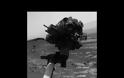 Το διαστημικό όχημα Curiosity  αυτο-φωτογραφίζεται στην επιφάνεια του Άρη