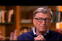 Σαν σήμερα στις 18 Νοεμβρίου ο  Bill Gates στην ηλικία των 15 χρονών κάνει την αρχή του στον προγραμματισμό