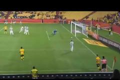 Απίστευτο γκολ από κόρνερ στο Copa Sudamerica!