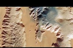 Το Mars Express της ESA καταγράφει την κοιλάδα του Μάρινερ (βίντεο)