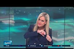 Έρτ 3:  Παρουσιάστρια δελτίου ειδήσεων έκοψε το μαλλί της on air (Video)