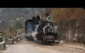 Η σιδηροδρομική γραμμή των Ιμαλαΐων. Βίντεο