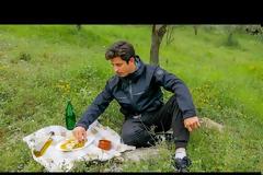 Επέλεξε να παραμείνει στο χωριό για μια καλύτερη ζωή