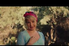 Δείτε τέσσερα νέα teaser του «Κάμπινγκ»