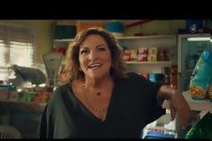 Δείτε τέσσερα νέα teaser του «Κάμπινγκ»