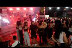 «Μια βραδιά που θα μείνει αξέχαστη –  Πλήθος κόσμου και ατελείωτο γλέντι στην Χρυσοβιτσα Ξηρομερου