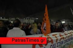 Πάτρα τώρα: Εν μέσω βροχής οι συγκεντρώσεις ενάντια στα νέα μέτρα