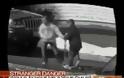 Bystander effect (η επίδραση των παρευρισκομένων) - Ένα σύγχρονο φαινόμενο (ΒΙΝΤΕΟ)