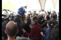 Απεργία πείνας και επεισόδια στην Τουρκία