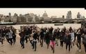 Flashmob in London Greece Welcomes You
