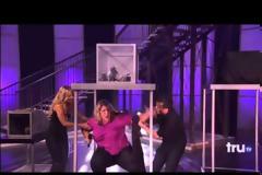 Killer Karaoke: Δεν έχετε ποτέ σπάσει τόση πλάκα με εκπομπή [video]