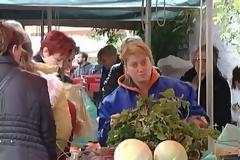 Οργή λαού στην λαϊκή αγορά Χαλκίδας [video]