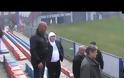 Τα παιδιά έπαιζαν μπάλα και οι πατεράδες...ξύλο!