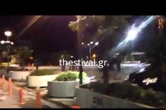Δείτε βίντεο από την επιχείρηση της Αστυνομίας στο ΑΠΘ και τη μεταφορά των συλληφθέντων