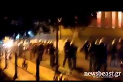 ΜΙΚΡΟΕΠΕΙΣΟΔΙΑ ΣΤΑ ΠΡΟΠΥΛΑΙΑ (VIDEO)