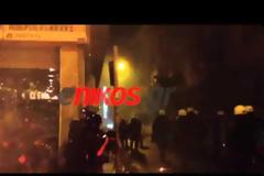 Μολότοφ στα Εξάρχεια [Βίντεο]