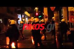 Μολότοφ στα Εξάρχεια [Βίντεο]