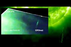 Γιγαντιαία UFO  κινούνται πιο κοντά στον Ήλιο .