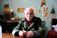 Πέθανε ο Γιάνναρος. Σίγησε η ανεπανάληπτη φωνή του Καραγκιόζη [video]