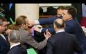 Εικόνες «απείρου κάλλους» στο ουκρανικό κοινοβούλιο [video]