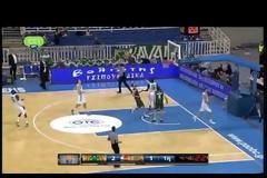 Σαν να το έβαλε... ο Θεός! (vid)