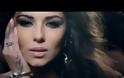 Καυτά φιλιά και χάδια στο βιντεοκλίπ της Cheryl Cole